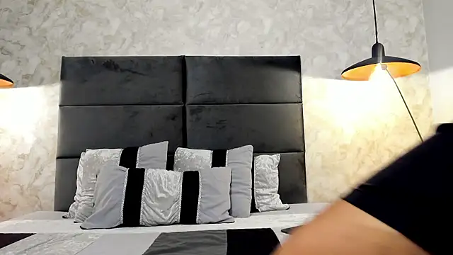 Snapshot of RaphaelDufort chatting on October 17, 2025, 11:18 pm RaphaelDufort online show from October 17, 2025, 11:18 pm