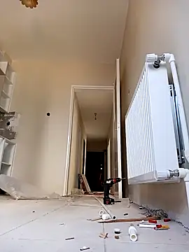 alex10alexx online show from September 18, 2025, 11:12 am