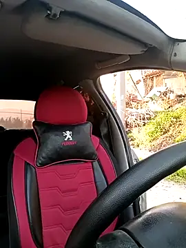 alex10alexx online show from November 4, 2025, 5:39 am