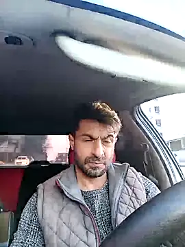 alex10alexx online show from February 4, 2026, 2:23 pm