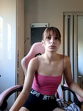 D4ddyslut online show from November 1, 2025, 8:16 am