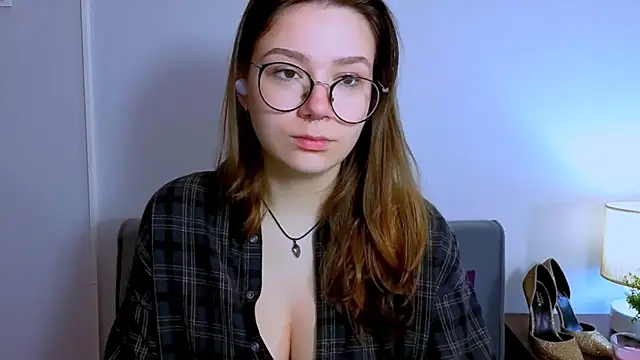 KatySensualy online show from March 8, 2026, 6:28 am