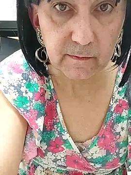 Emily de Carla online show from November 13, 2025, 3:55 pm