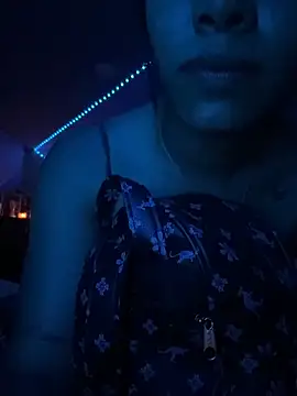 Snapshot of sofia__blaze chatting on October 23, 2025, 4:01 am sofia  blaze online show from October 23, 2025, 4:01 am