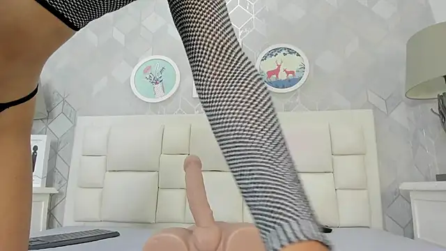 Snapshot of naia_cox chatting on October 11, 2025, 3:50 am naia cox online show from October 11, 2025, 3:50 am