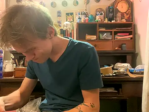 Snapshot of XanderOzzz chatting on October 18, 2025, 11:27 pm XanderOzzz online show from October 18, 2025, 11:27 pm