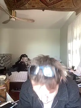 Snapshot of XanderOzzz chatting on February 11, 2026, 4:01 pm XanderOzzz online show from February 11, 2026, 4:01 pm