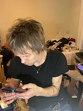 Snapshot of XanderOzzz chatting on February 20, 2026, 6:59 am XanderOzzz online show from February 20, 2026, 6:59 am