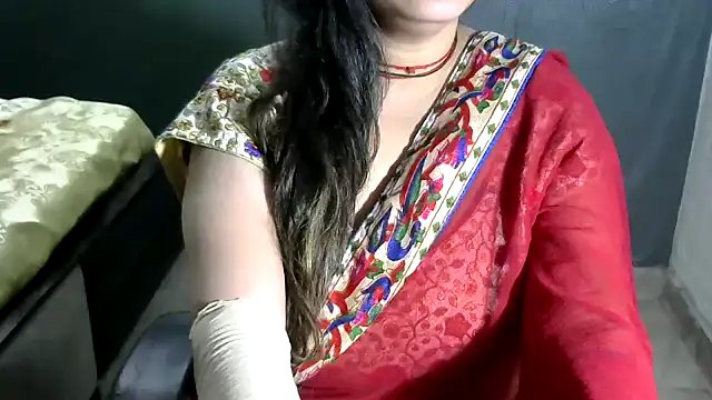 sexy indianboobs online show from December 20, 2024, 12:38 pm