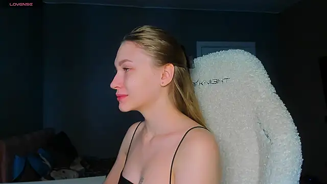 Ammi bliss online show from November 15, 2025, 4:32 am