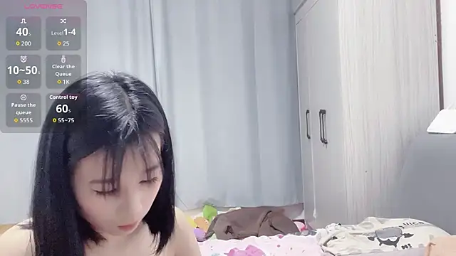 Snapshot of zxmplmm chatting on October 1, 2025, 10:43 am zxmplmm online show from October 1, 2025, 10:43 am