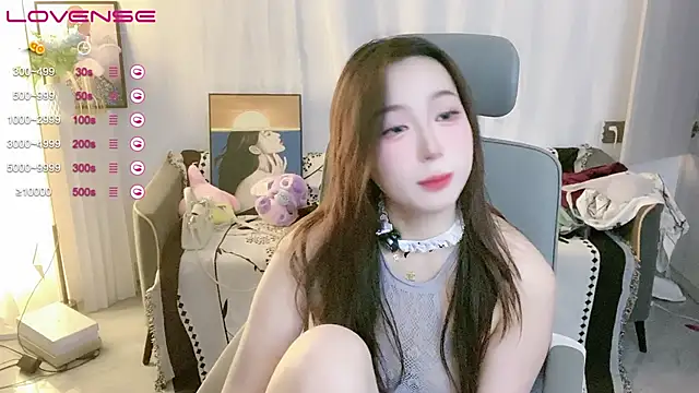 Snapshot of A_SR_001 chatting on October 6, 2025, 1:08 pm A SR 001 online show from October 6, 2025, 1:08 pm