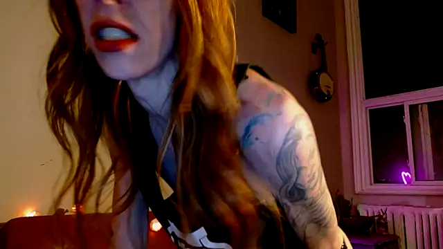 Spicy Cinnamon Heart online show from February 28, 2026, 7:42 am