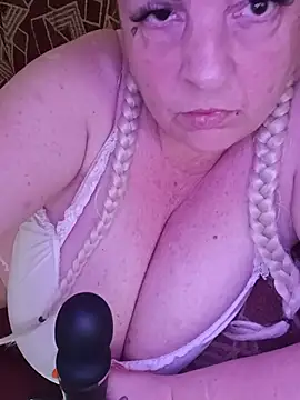 Snapshot of AnnStefani@xh chatting on July 21, 2026, 2:19 pm AnnStefanixh online show from July 21, 2026, 2:19 pm