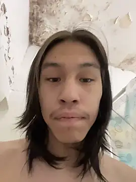 Snapshot of heytherepeoples717 chatting on December 2, 2025, 12:54 pm heytherepeoples717 online show from December 2, 2025, 12:54 pm