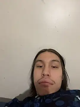 Snapshot of heytherepeoples717 chatting on December 3, 2025, 9:40 am heytherepeoples717 online show from December 3, 2025, 9:40 am