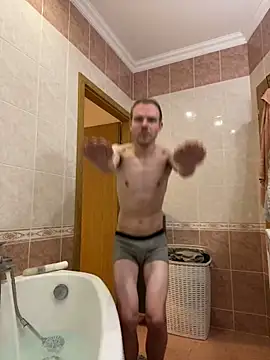 Skinny0150 online show from February 11, 2026, 9:31 pm