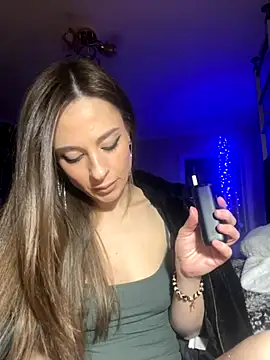 Snapshot of _shadylady_ chatting on October 5, 2025, 4:05 pm shadylady online show from October 5, 2025, 4:05 pm