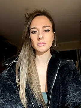 Snapshot of _shadylady_ chatting on October 12, 2025, 7:24 pm shadylady online show from October 12, 2025, 7:24 pm