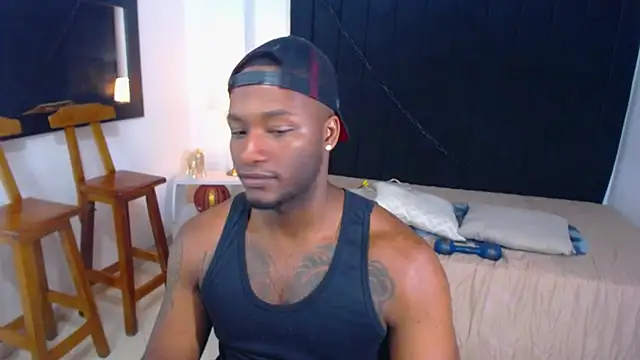 Snapshot of chrstian_lewis1 chatting on October 22, 2025, 11:54 am chrstian lewis1 online show from October 22, 2025, 11:54 am