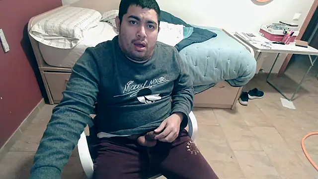 Snapshot of Martigato3 chatting on February 20, 2026, 2:19 am Martigato3 online show from February 20, 2026, 2:19 am