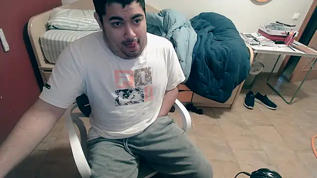 Snapshot of Martigato3 chatting on February 28, 2026, 4:57 am Martigato3 online show from February 28, 2026, 4:57 am