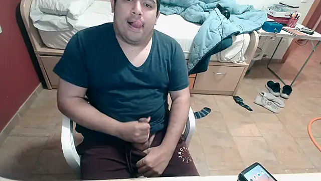 Snapshot of Martigato3 chatting on March 9, 2026, 1:31 am Martigato3 online show from March 9, 2026, 1:31 am