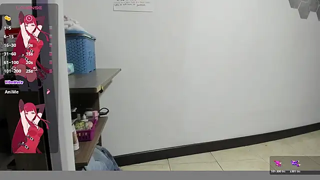 crystaldarliing online show from February 5, 2026, 12:59 am