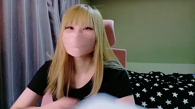 miyu0002 online show from October 26, 2025, 12:55 pm