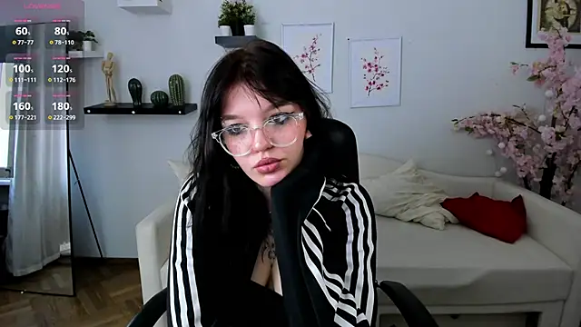 Gabriella Soliis online show from September 9, 2025, 3:44 pm