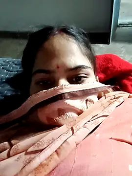 Snapshot of CUTE-786 chatting on November 6, 2025, 2:29 pm CUTE-786 online show from November 6, 2025, 2:29 pm