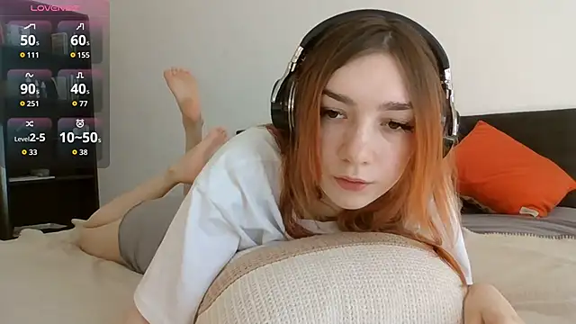 RedheadMisty online show from September 12, 2025, 10:04 am