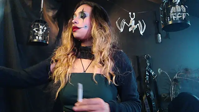 Snapshot of SabaTheCourtesan chatting on October 22, 2025, 6:35 am SabaTheCourtesan online show from October 22, 2025, 6:35 am