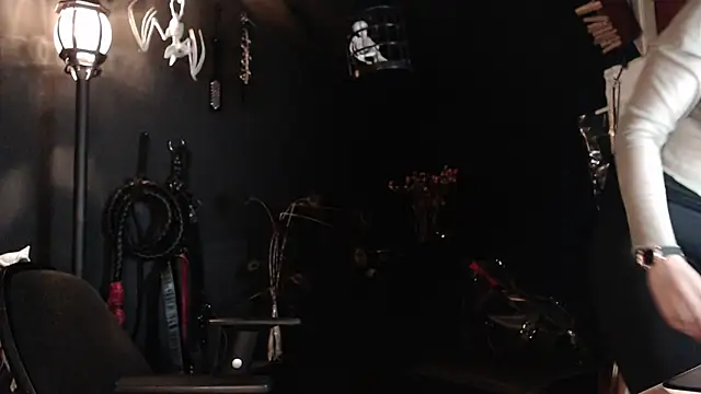 Snapshot of SabaTheCourtesan chatting on October 28, 2025, 5:00 am SabaTheCourtesan online show from October 28, 2025, 5:00 am