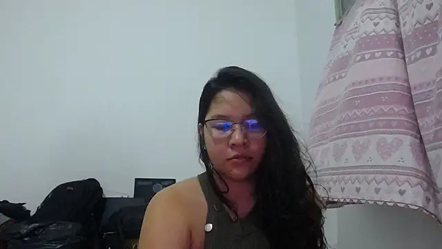 Naia Stant online show from January 10, 2026, 11:09 pm