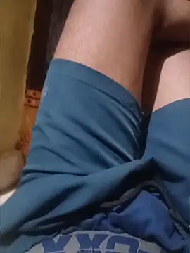 Vizgeboys online show from May 4, 2026, 7:32 pm