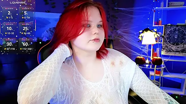 fillisfox  online show from October 29, 2025, 3:47 pm