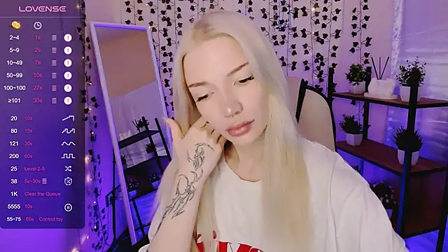 AnyaTaylor  online show from April 29, 2026, 2:15 am