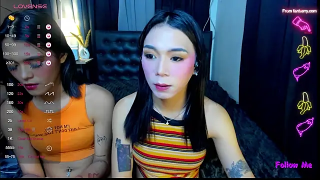 bellamoonlightX online show from July 23, 2026, 8:34 am