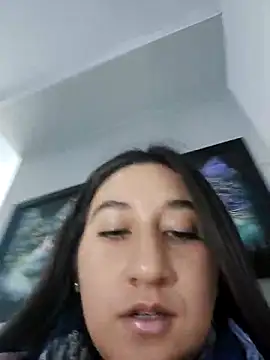 LunaBaby- online show from September 23, 2025, 11:02 am