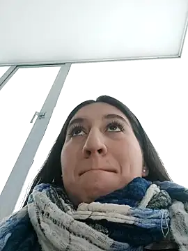 LunaBaby- online show from September 27, 2025, 10:53 am