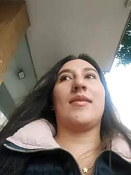 LunaBaby- online show from October 10, 2025, 12:15 pm