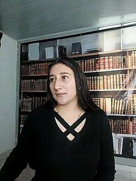 LunaBaby- online show from October 16, 2025, 11:55 am