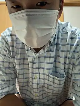 Snapshot of daikimaeda chatting on September 23, 2025, 12:08 pm daikimaeda online show from September 23, 2025, 12:08 pm