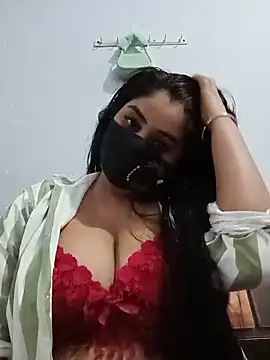 Snapshot of Hot-Soniya733 chatting on May 16, 2026, 9:13 pm Hot-Soniya733 online show from May 16, 2026, 9:13 pm