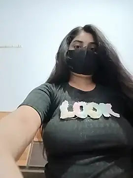 Snapshot of Hot-Soniya733 chatting on June 14, 2026, 8:44 pm Hot-Soniya733 online show from June 14, 2026, 8:44 pm