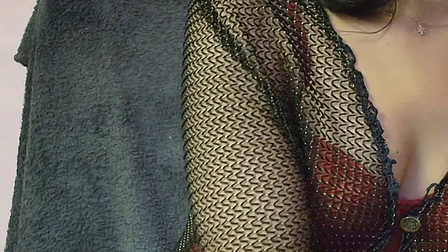 SWEET-18-TEEN online show from October 13, 2025, 5:24 pm