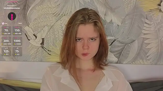 Snapshot of JulietteRain chatting on October 18, 2025, 4:19 pm JulietteRain online show from October 18, 2025, 4:19 pm