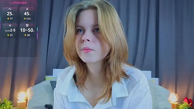 Snapshot of JulietteRain chatting on November 1, 2025, 4:31 pm JulietteRain online show from November 1, 2025, 4:31 pm