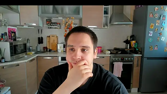 Snapshot of Bear_Beer130 chatting on May 14, 2026, 4:47 pm Bear Beer130 online show from May 14, 2026, 4:47 pm